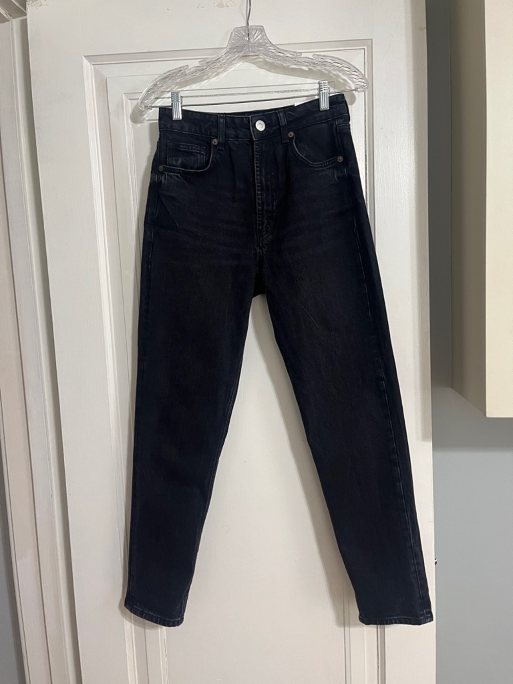 NWT | ZARA Black High-Rise Ankle Straight Jeans